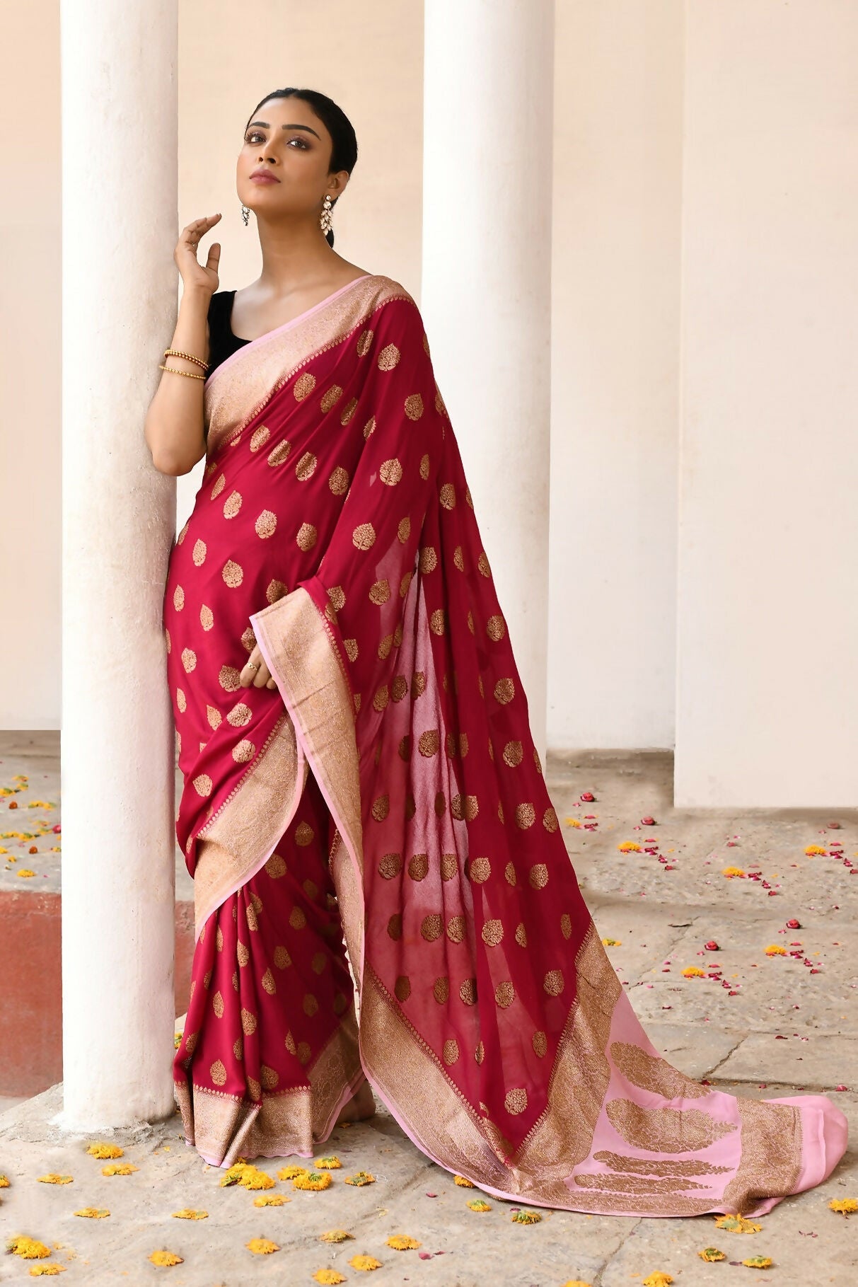 Joban Fashion Red Crepe Chiffon Pure Handloom Banarasi Silk Saree | Swadesiicart