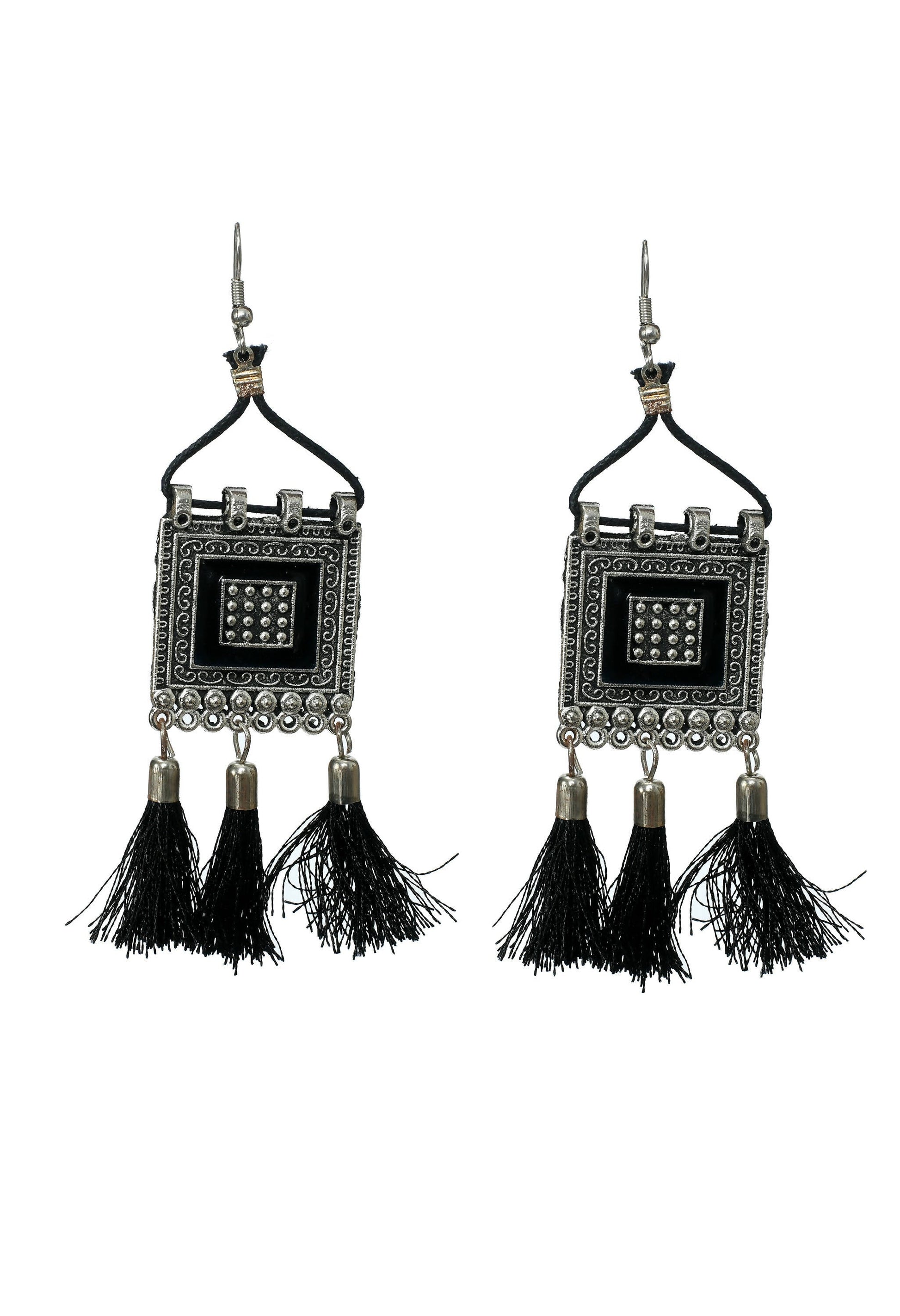 Mominos Fashion Johar Kamal Oxidised Silver-Plated Brass Finish Tassel Work Handicraft Choker For Women (Black) | Swadesiicart