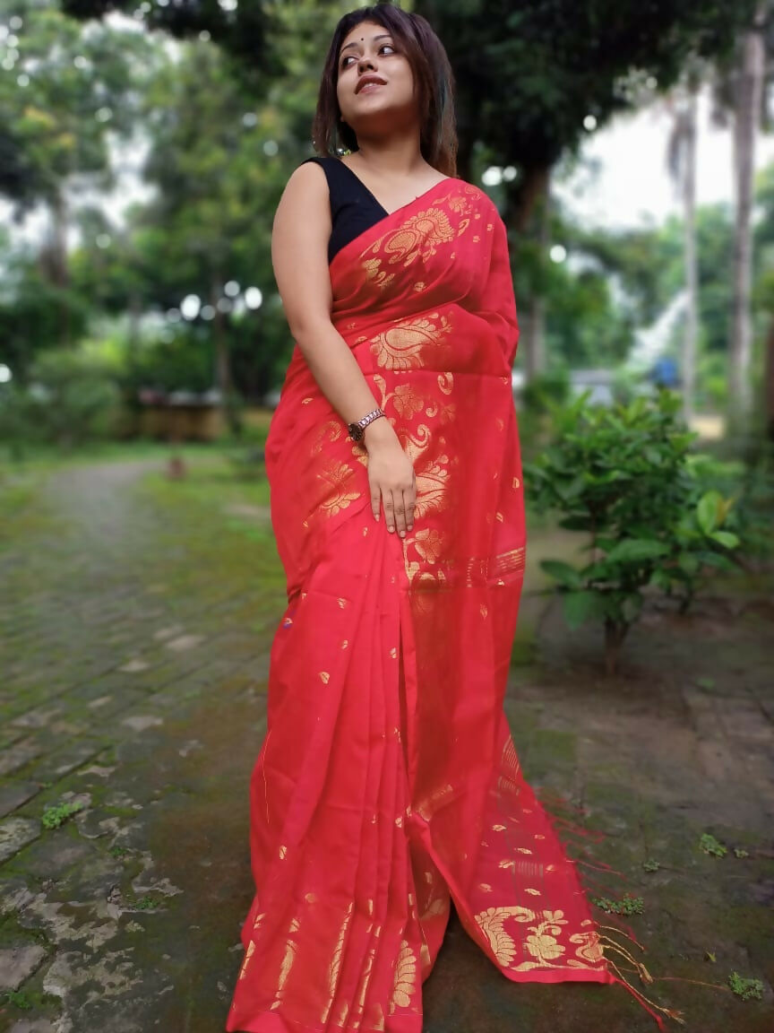 Exclusive Collection Red Beautiful Cotton Silk Saree - Swadesiicart