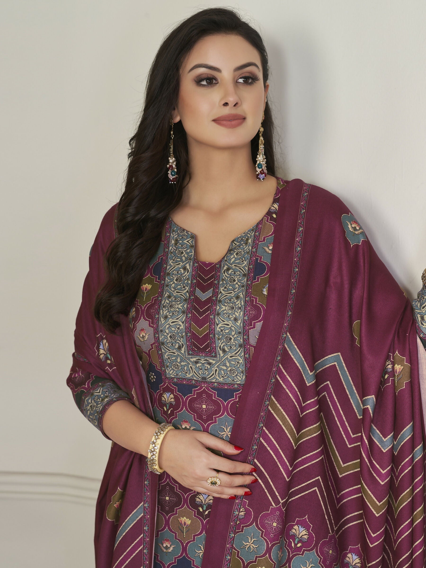 Jyoti Fashion Women's Multicolor Pashmina Digital Printed Kurta with Trouser & Dupatta | Swadesiicart