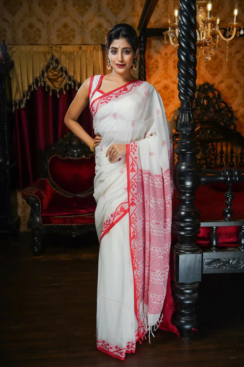 Exclusive Collection Beautiful Musrise White Pure Cotton Hand Weaving Handloom Saree With Running Blouse Piece - Swadesiicart