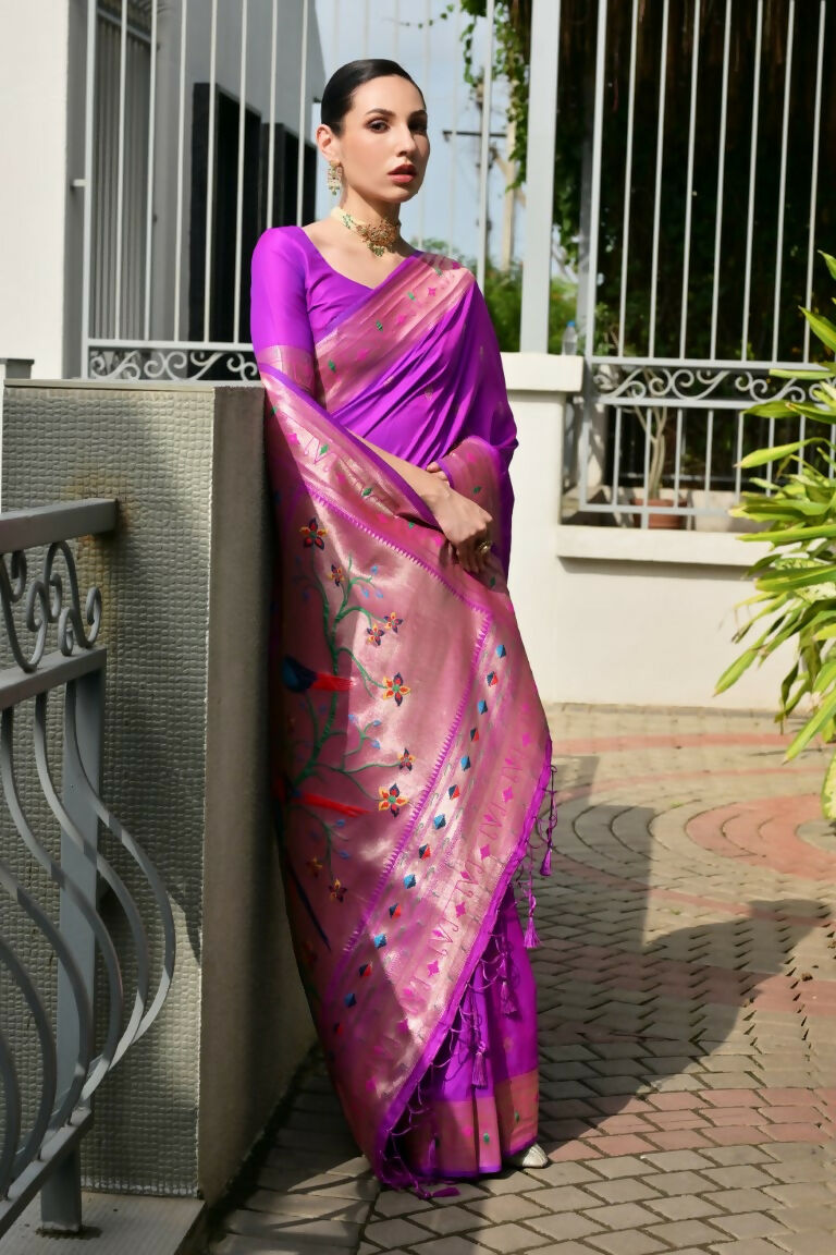 Vishnu Weaves Women's Purple Paithani Silk Zari Woven Saree with Blouse - Swadesiicart