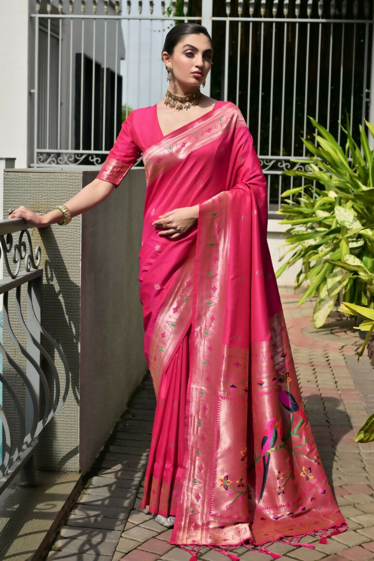 Vishnu Weaves Women's Pink Paithani Silk Zari Woven Saree with Blouse - Swadesiicart