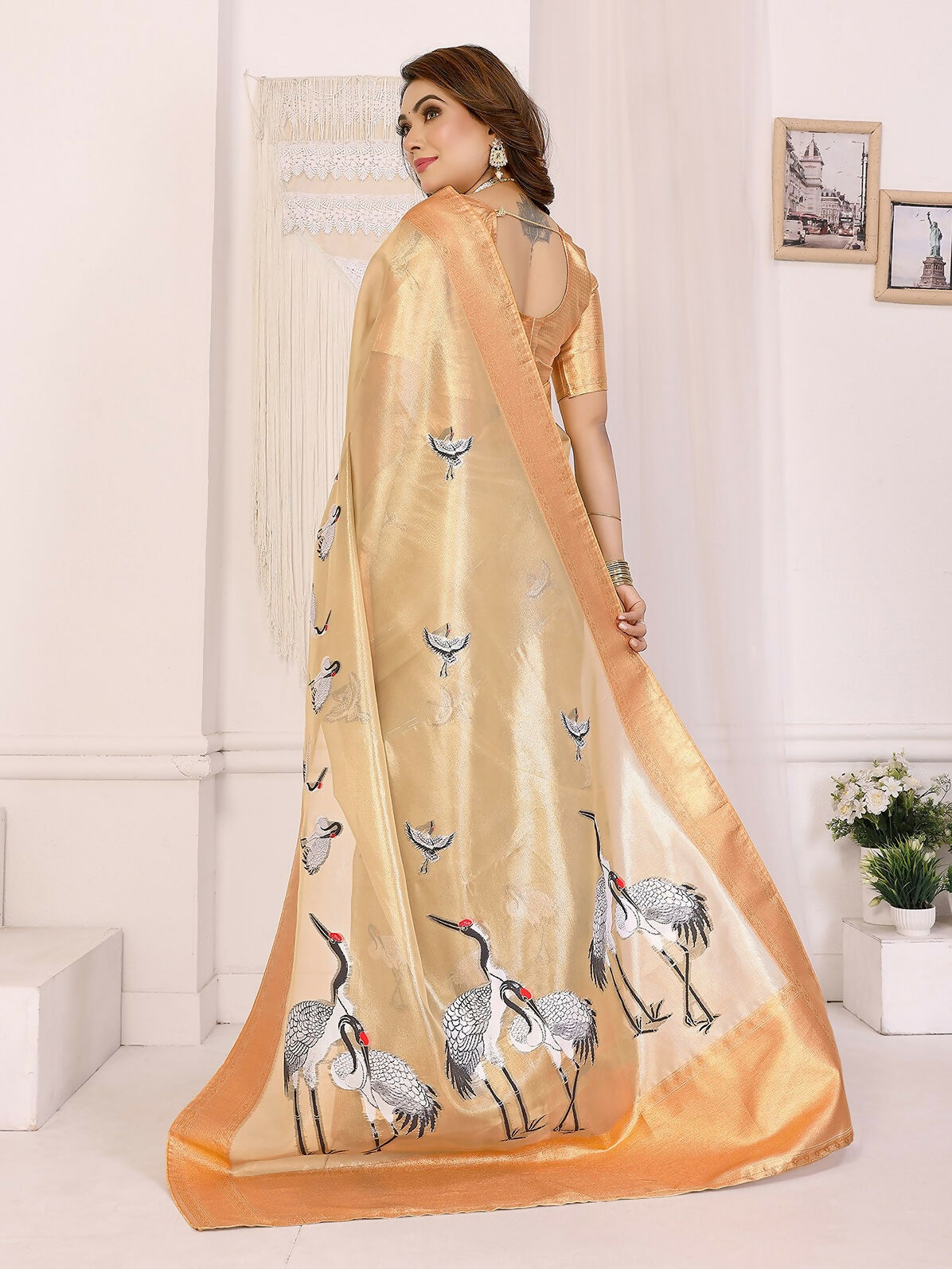 Joban Fashion Golden Cranes Patterns Banarasi Silk Sarees | Swadesiicart