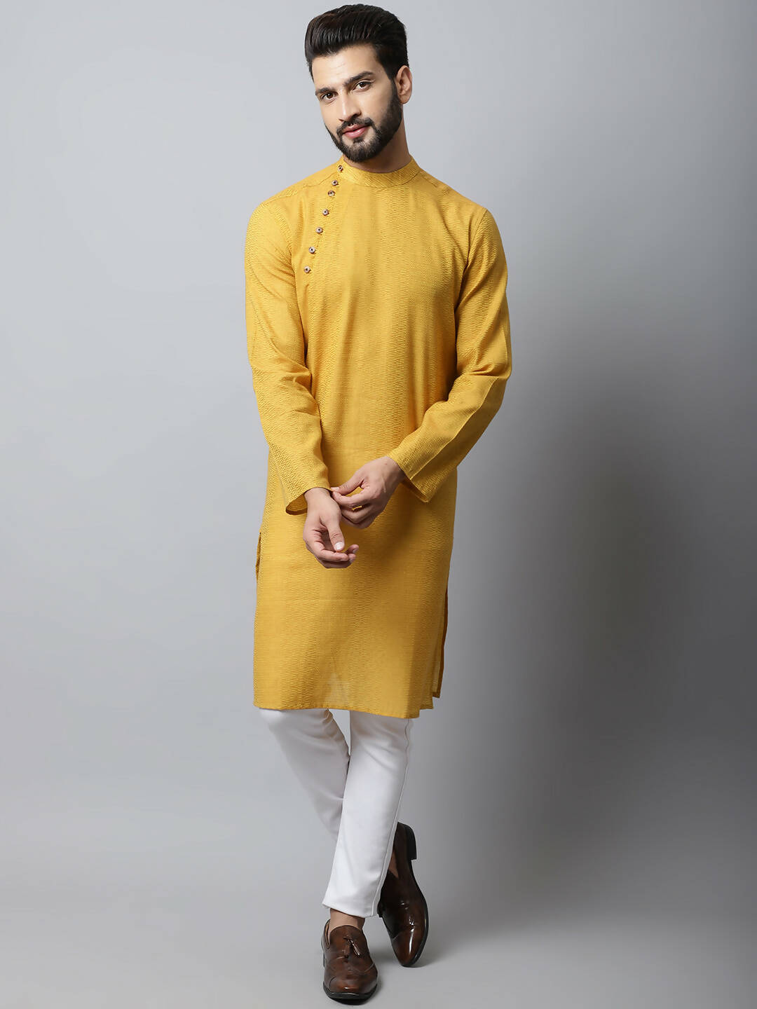 Even Apparels Yellow Color Pure Cotton Men's Kurta With Side Placket (SLD1192) | Swadesiicart
