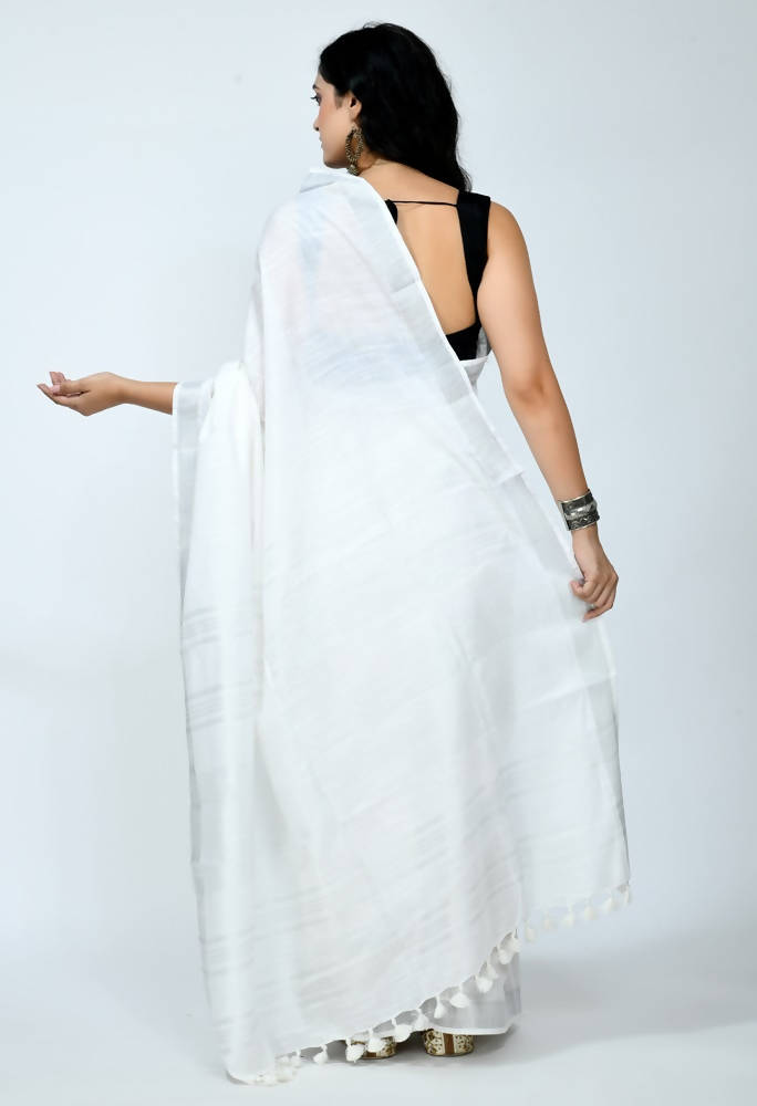 Mominos Fashion Moeza Bhagalpuri Handloom Silk White Saree | Swadesiicart
