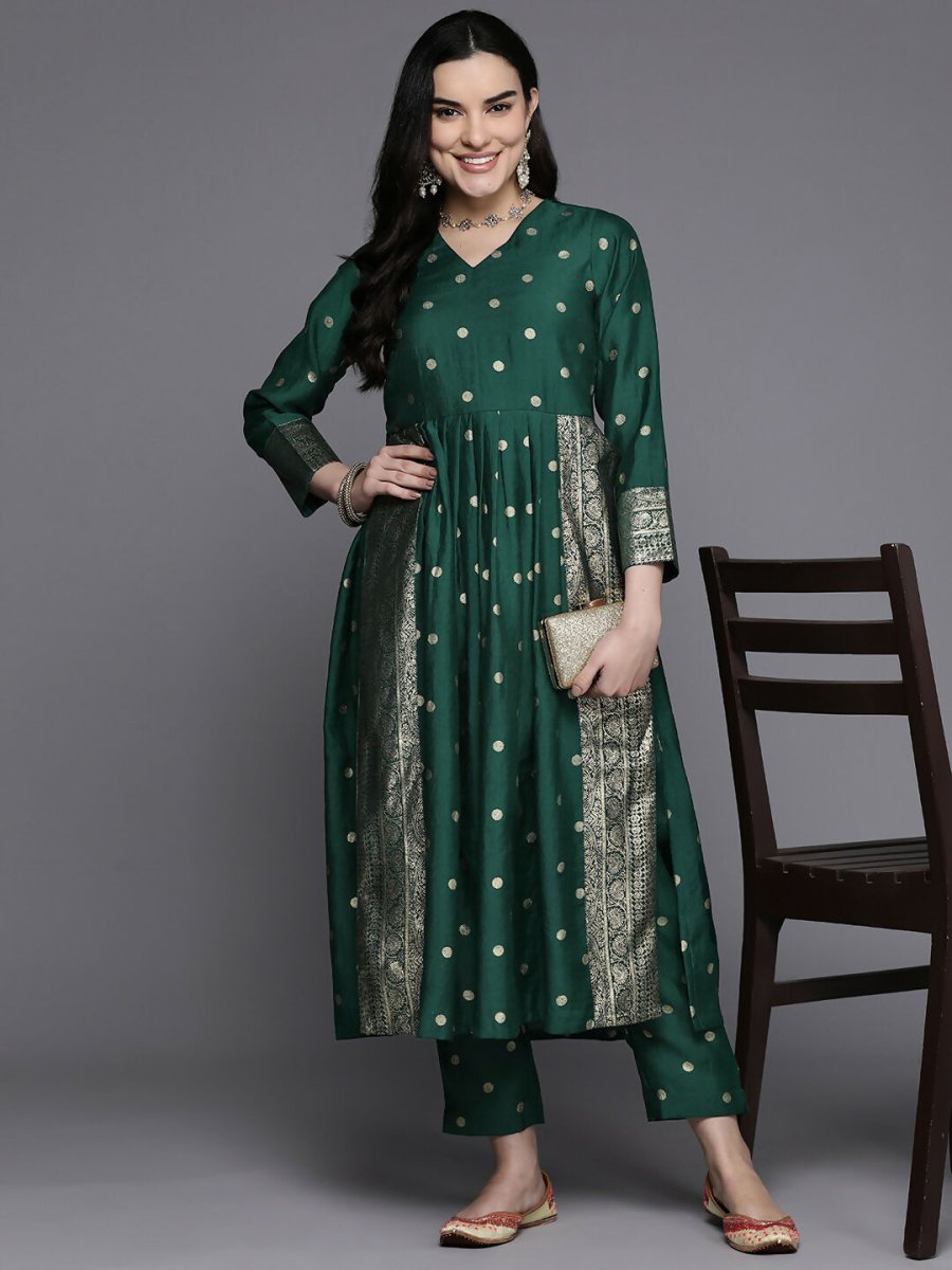 Ahalyaa Women's Traditional wear Kurta Set - Green | Swadesiicart