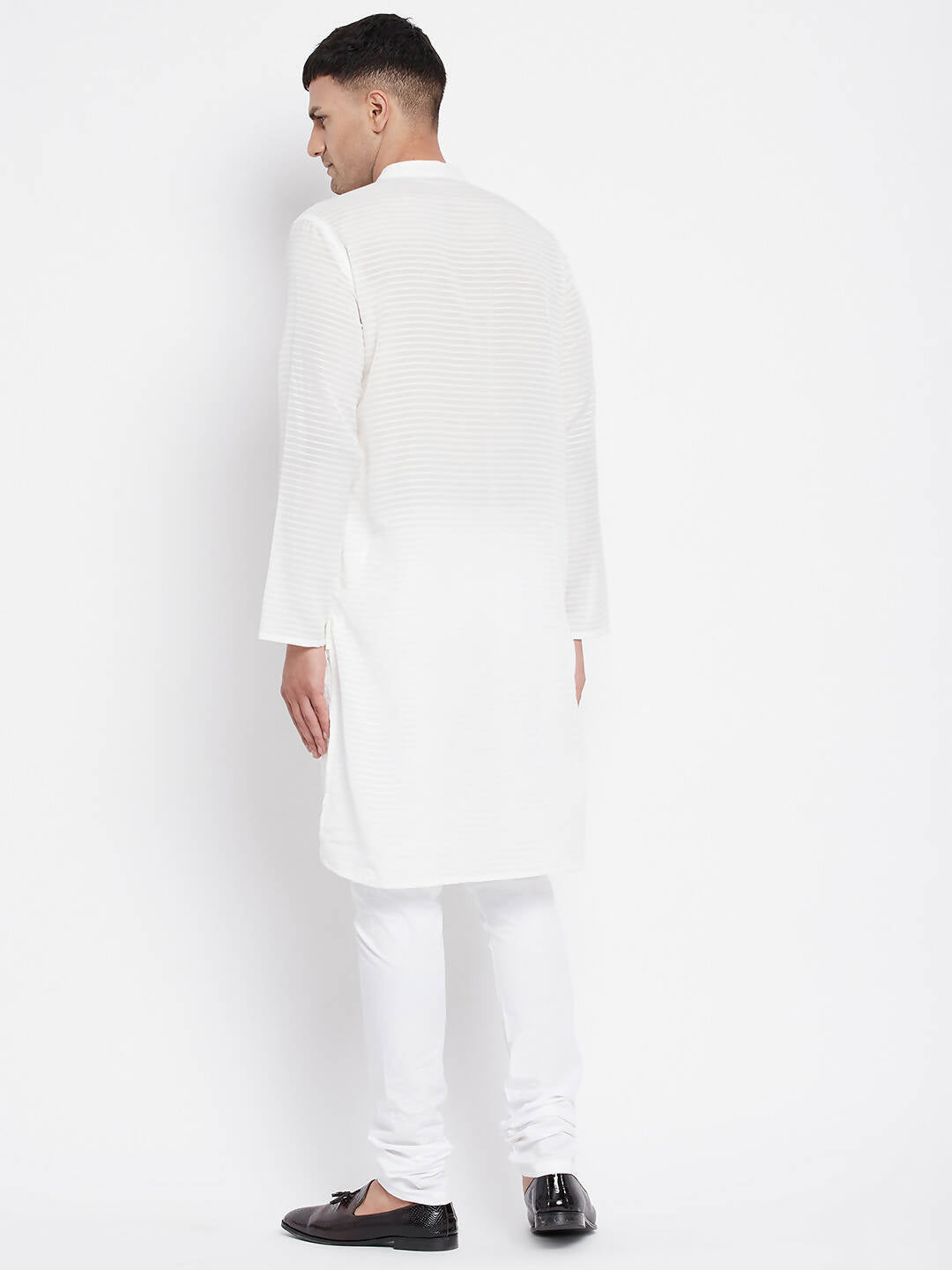 Even Apparels Pure Cotton Men's Kurta With Band Collar in White Color | Swadesiicart