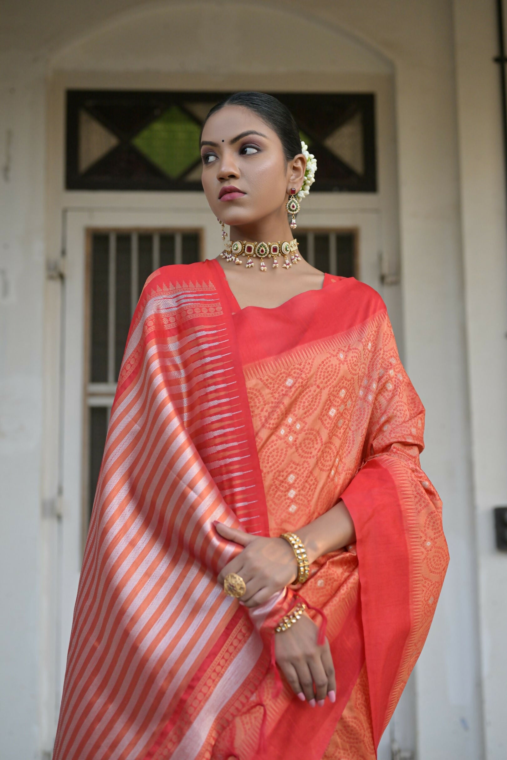 Vishnu Weaves Women's Orange Raw Silk Saree with Blouse - Swadesiicart