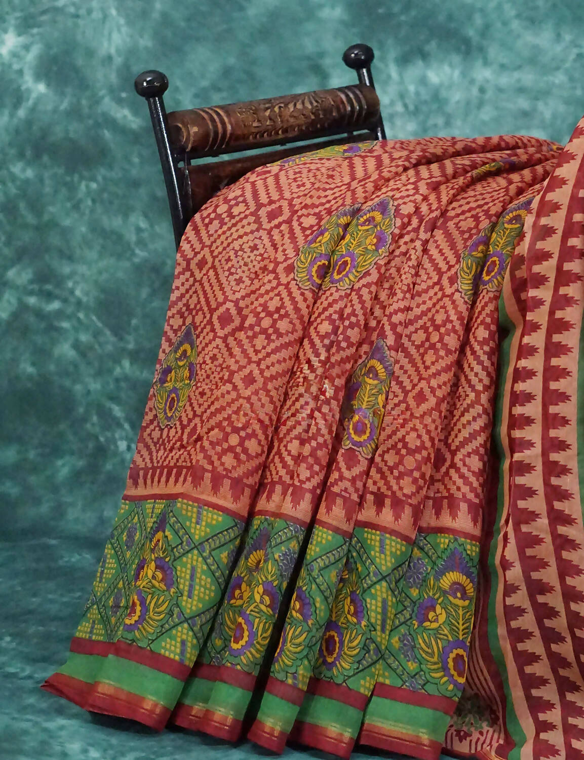Mix of Orange and Teracotta Red Printed Semi Chanderi Saree By Gayathri Reddy Designer Studio | Swadesiicart
