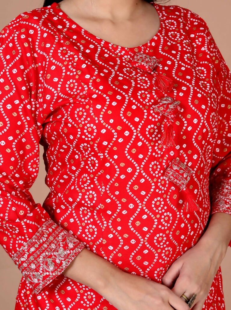 Miravan Women's Festive Wear Red Bandhani Printed Straight Kurta - Swadesiicart