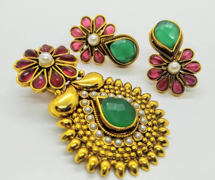 Multicolor Kemp Antique Pendant Set | Swadesiicart