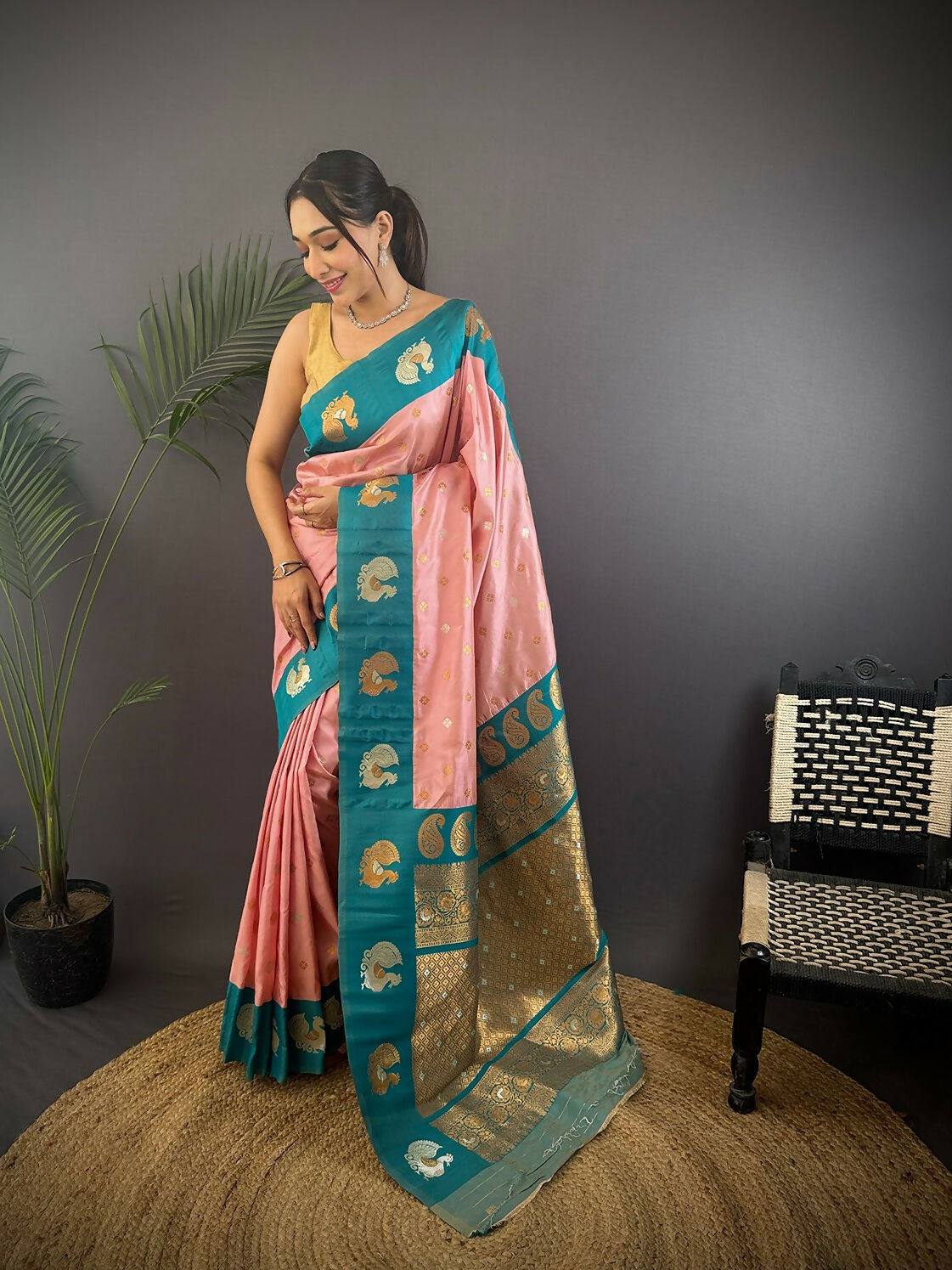 Joban Fashion Teal Butti Banarasi Silk Sarees | Swadesiicart