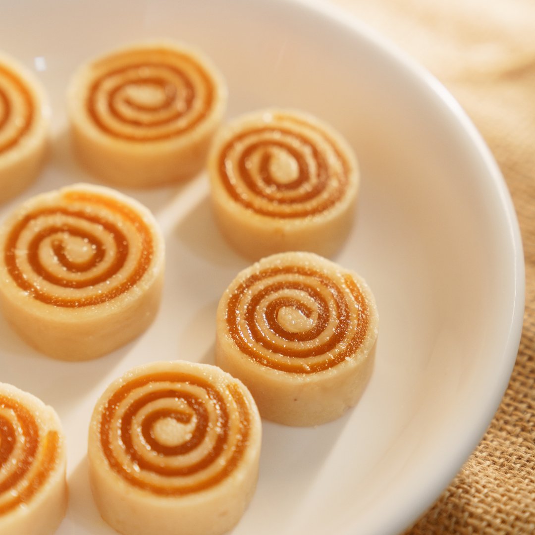 Shree Mithai Kaju Mango Roll | Swadesiicart