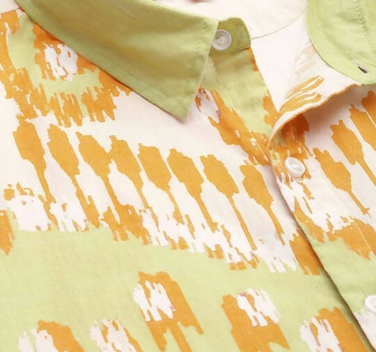 Off White Men Pure Cotton Relaxed Opaque Printed Casual Resort Shirt - Mahotsav | Swadesiicart