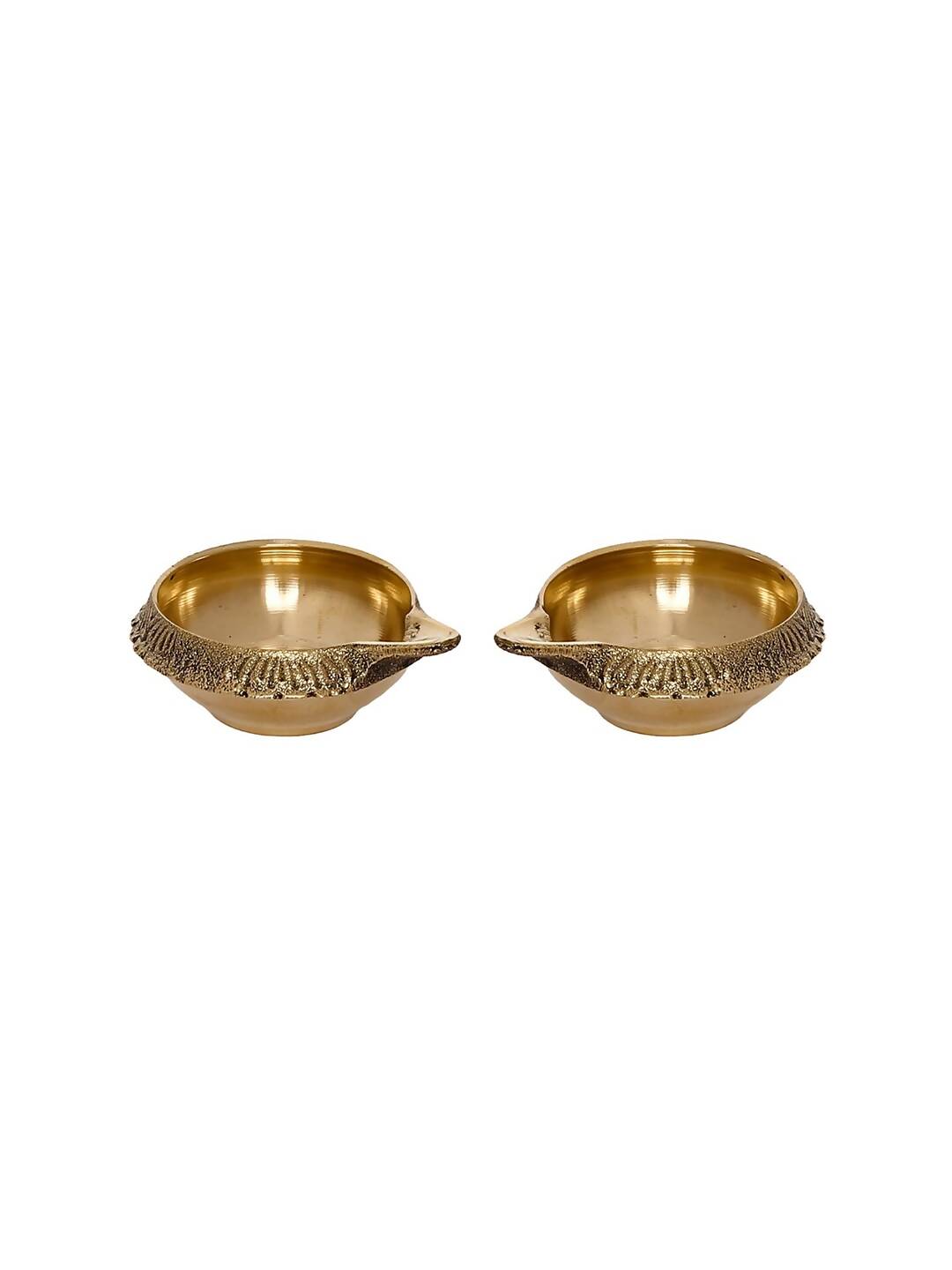 eCraftIndia Set of 2 Gold-Toned Auspicious Handcrafted Brass Diya | Swadesiicart