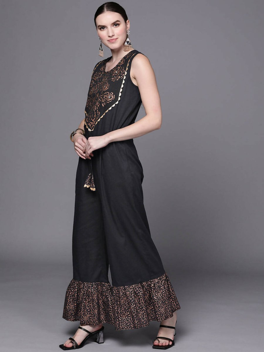 Ahalyaa Women Black Printed Basic Jumpsuit - Swadesiicart