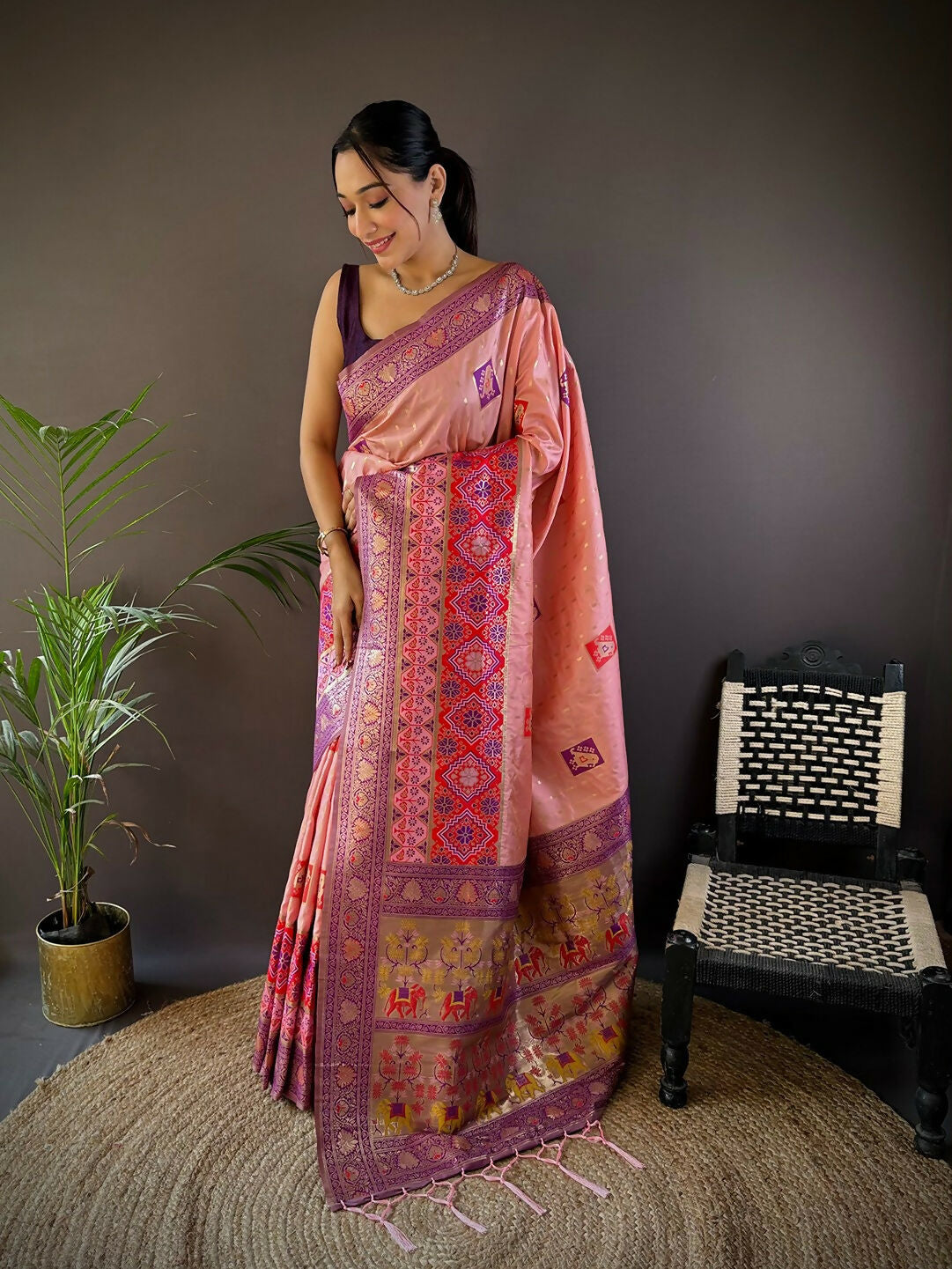 Joban Fashion Lavender Small Butti Banarasi Silk Sarees | Swadesiicart