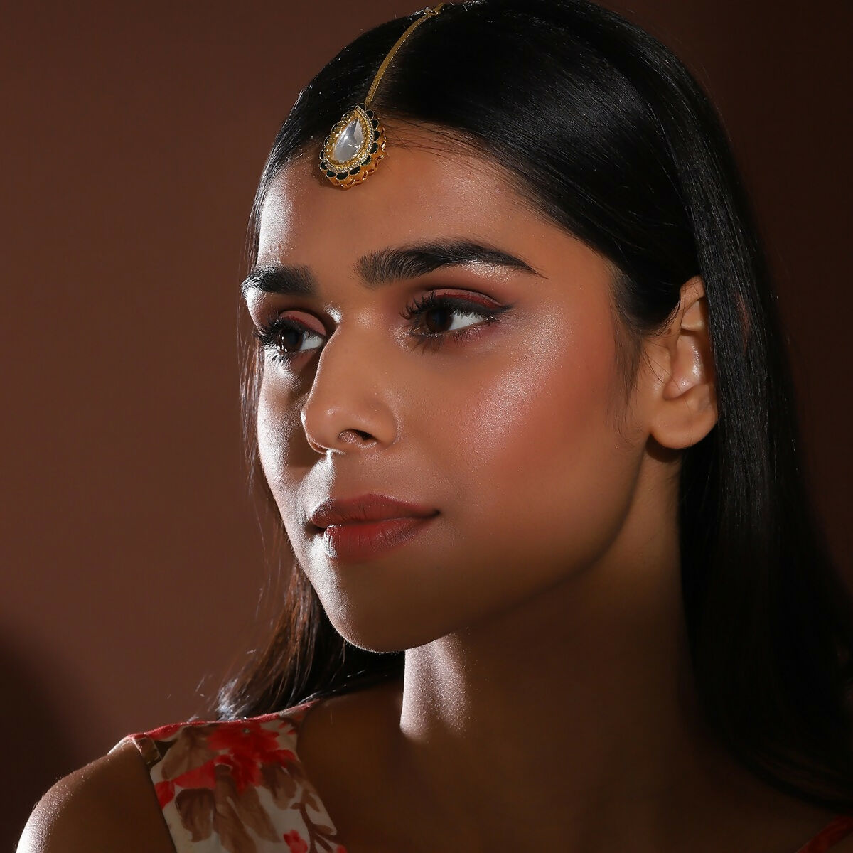 Teardrop Meenakari Kundan Maang Tikka- Ruby Raang | Swadesiicart