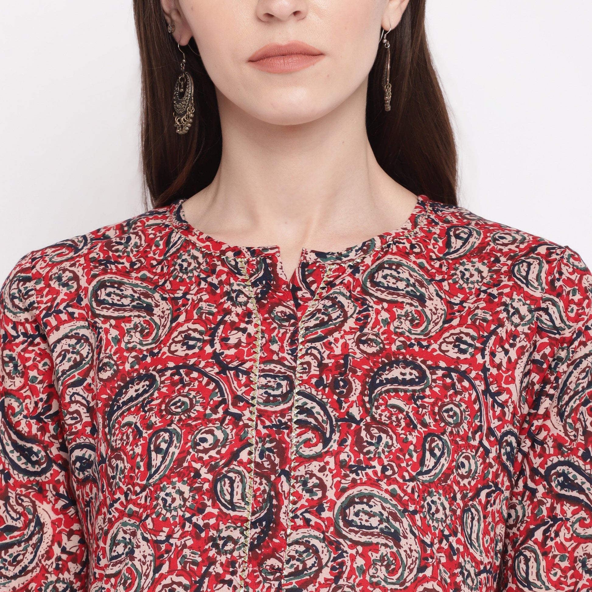 NOZ2TOZ Women's Red Kalamkari Print Cotton Kurta- (1pc set) - Swadesiicart