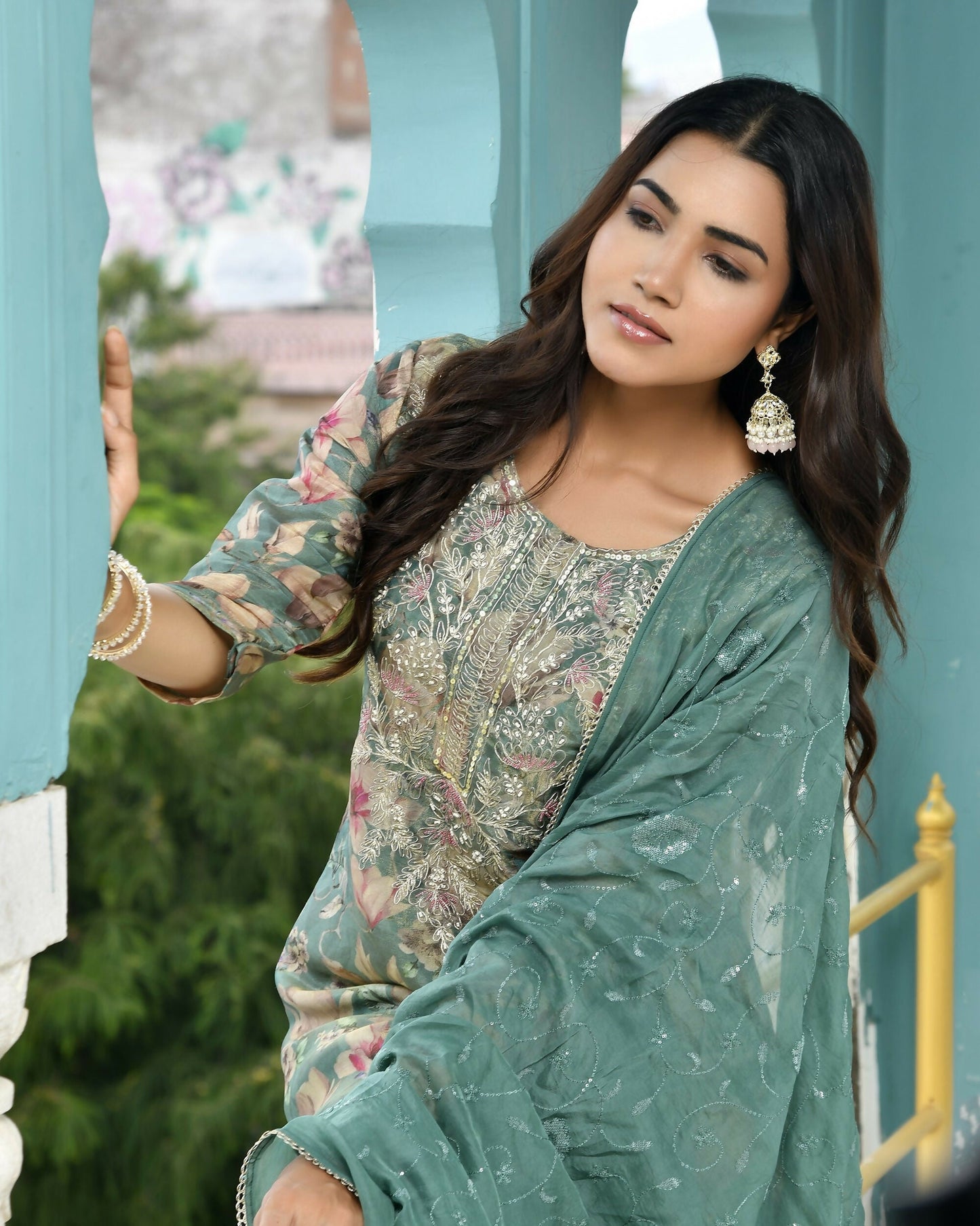 Vaasva Women's Teal Tissue Embroidered Suit Set With Solid Pant And Embroidered Dupatta | Swadesiicart