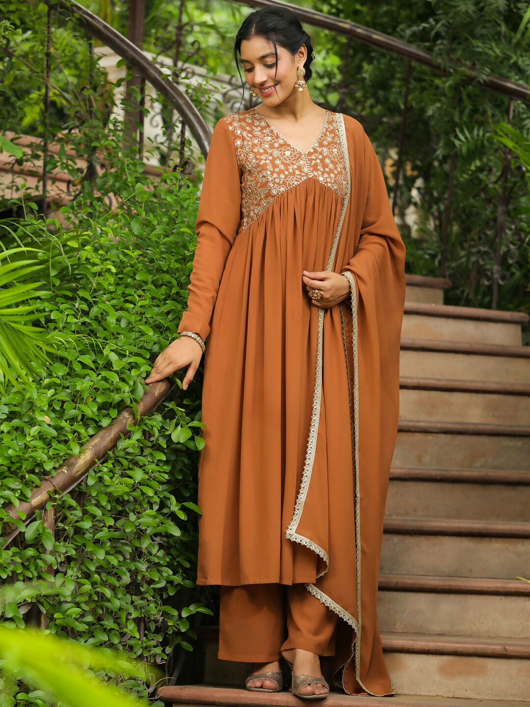 Janasya Brown Georgette Yoke Embroidery Kurta,Bottom & Dupatta | Swadesiicart