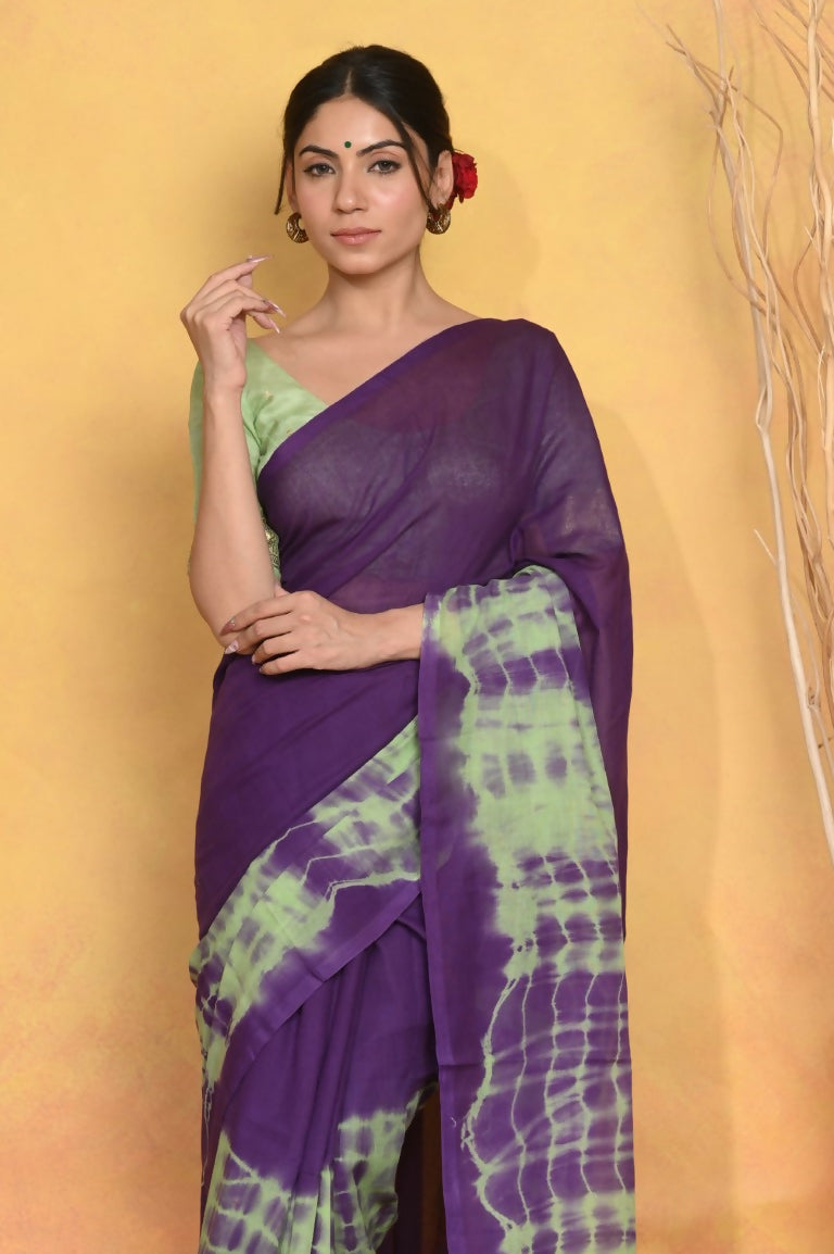 Very Much Indian Tie & Dye Handloom Mul Cotton Saree - Blue Green | Swadesiicart