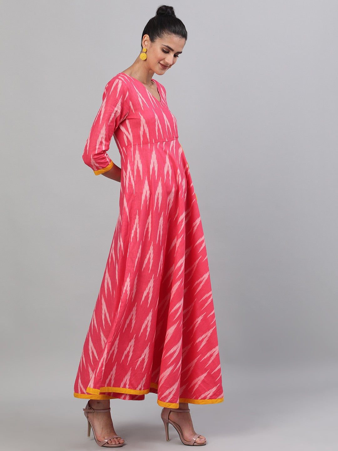 Antaran Red Cotton Flared Ikat Kurta - Swadesiicart