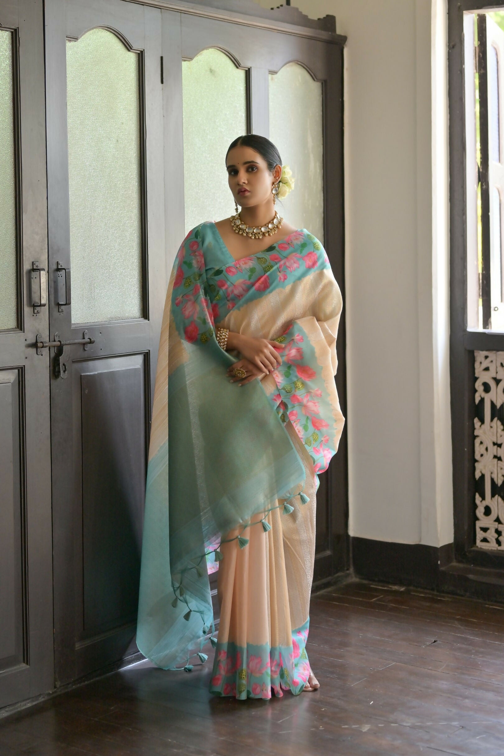 Vishnu Weaves Women's Firozi Banarasi Silk Saree with Blouse - Swadesiicart