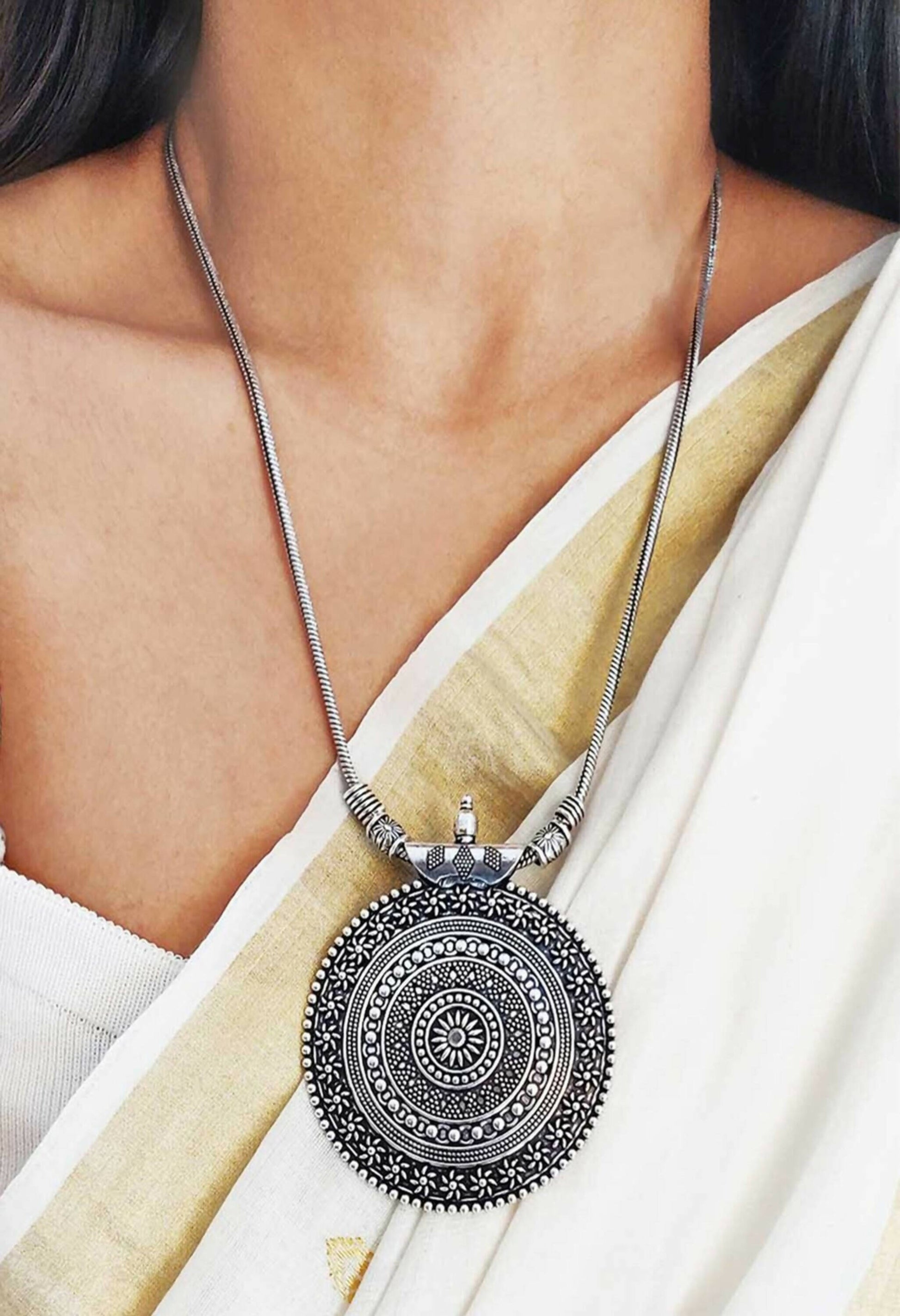 Mominos Fashion Johar Kamal Oxidised Silver-Plated Long Chain with Pendant & Studs For Women | Swadesiicart