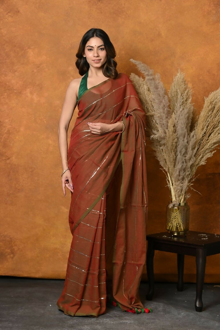 Very Much Indian Designer Mul Cotton Handloom Saree with Sequins - Dual Tone Red Green | Swadesiicart