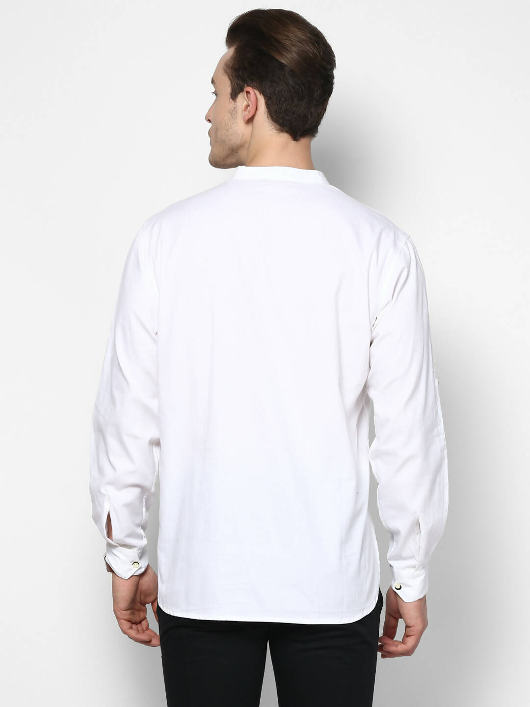Even Apparels Band Collar White Color Pure Cotton Men's Kurta | Swadesiicart