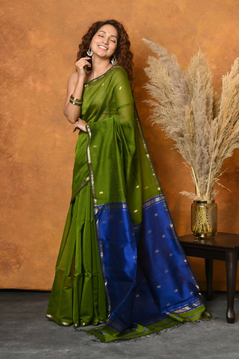 Very Much Indian Handloom Pure Cotton Silk Saree With Sleek Golden Border - Green | Swadesiicart