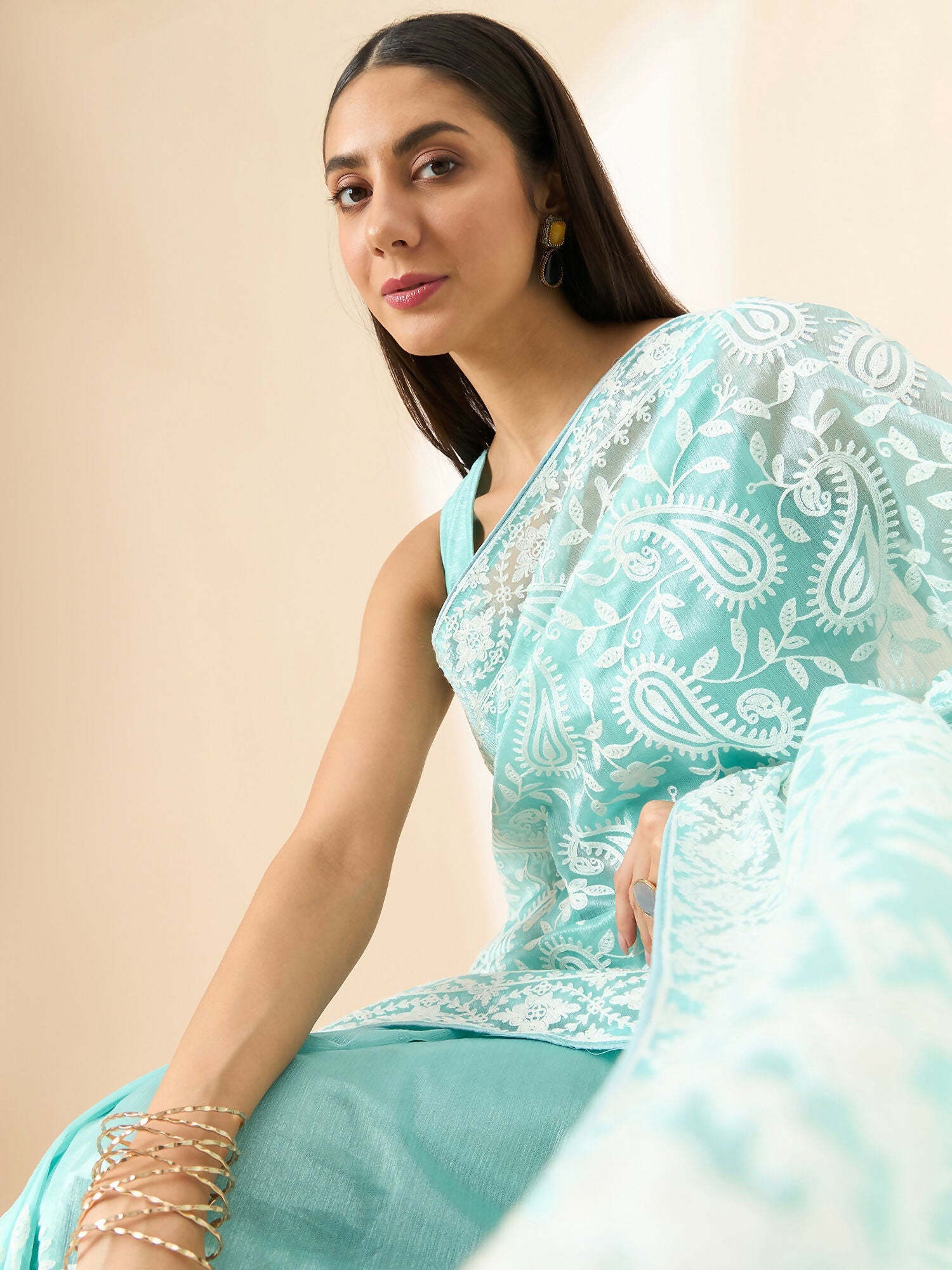 Blue Organza Paisely Embroidered Saree with Unstitched Blouse Piece - Roozal