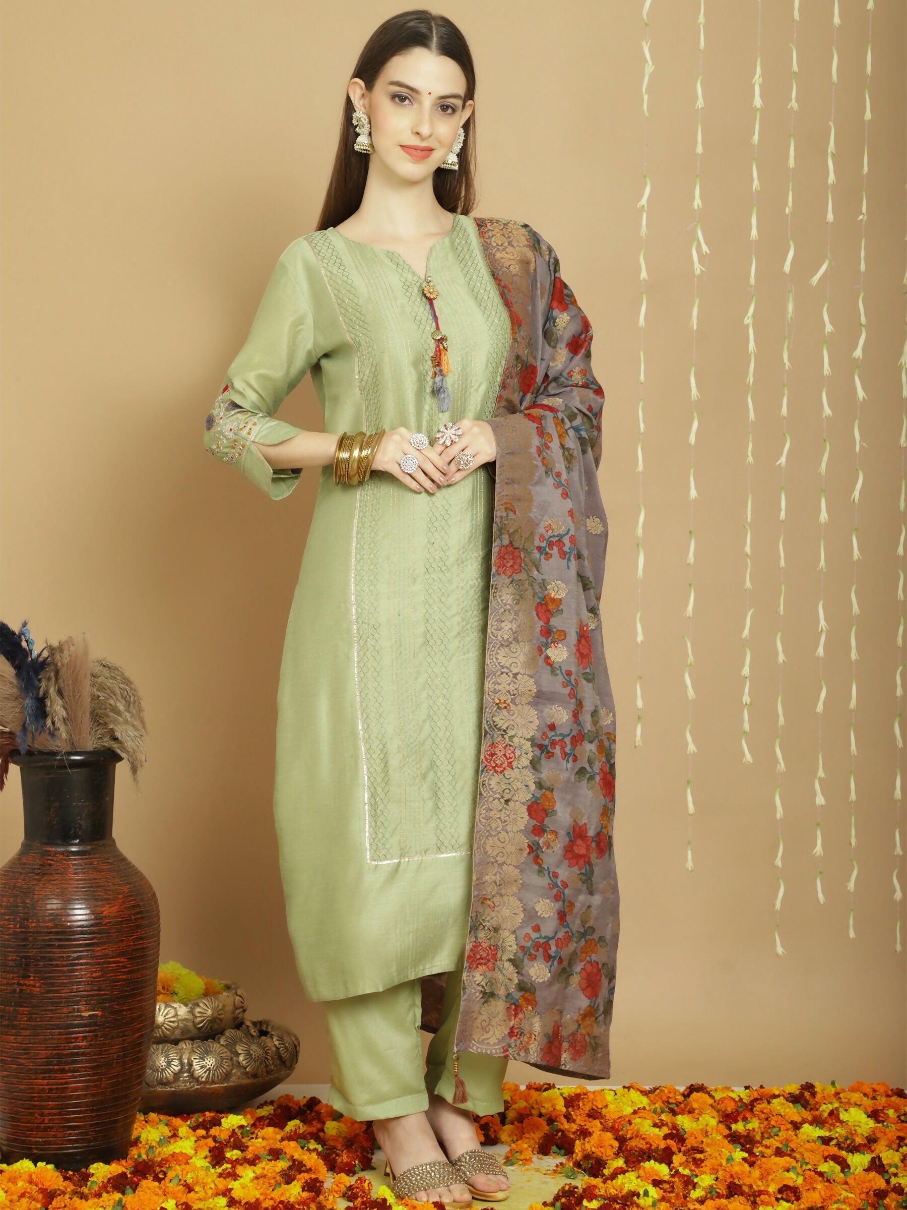 Jyoti Fashion Women's Green Chanderi Silk Elegant Jardoshi Semi Kurta with Trouser & Dupatta | Swadesiicart