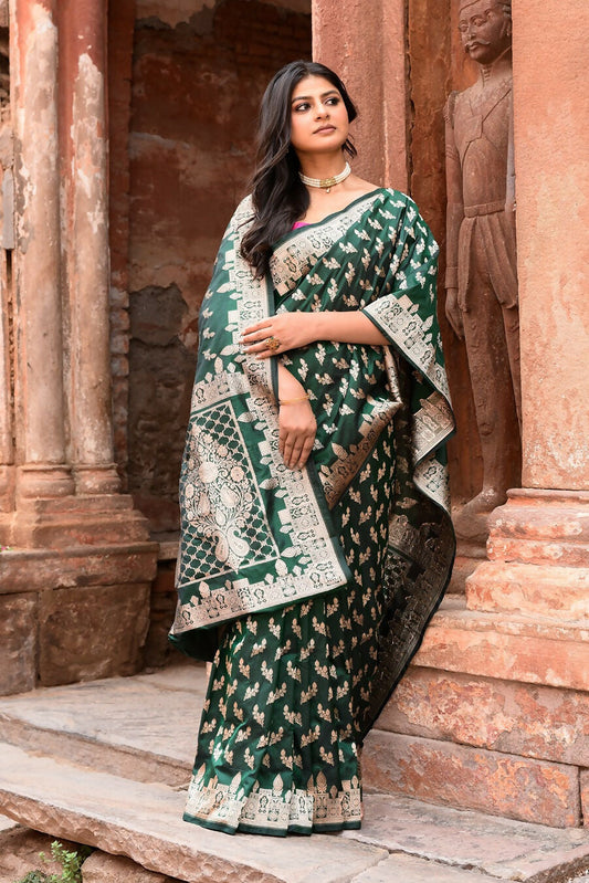 Joban Fashion Emerald Green Banarasi Katan Pure Handloom Banarasi Silk Saree | Swadesiicart