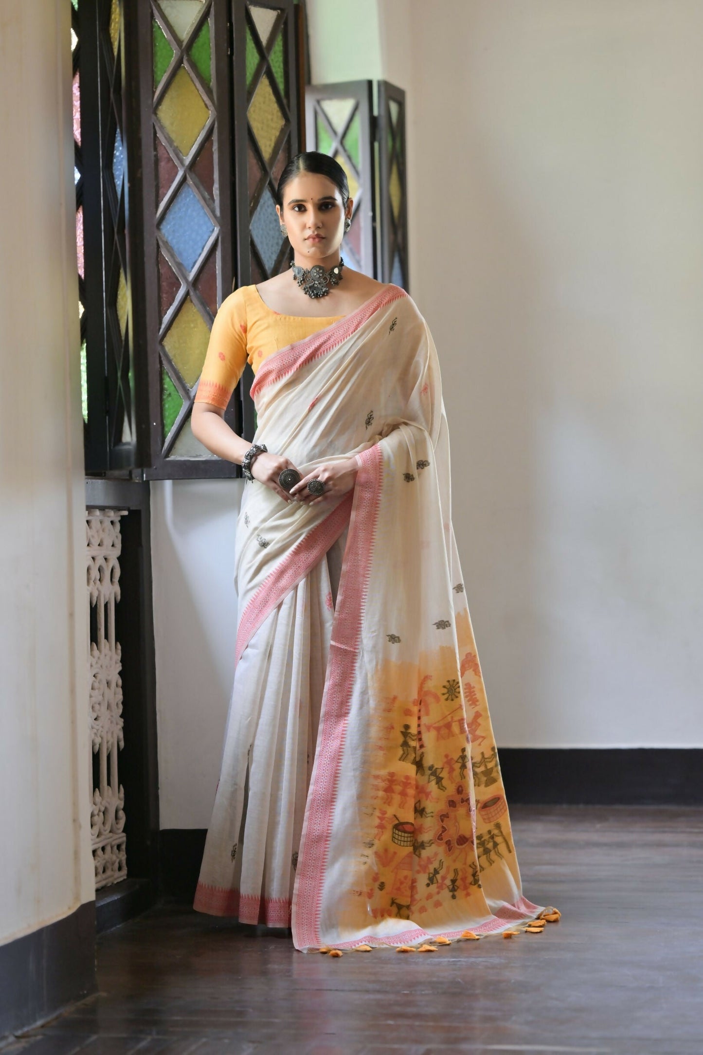 Vishnu Weaves Women's Red Muga Cotton Saree with Blouse - Swadesiicart