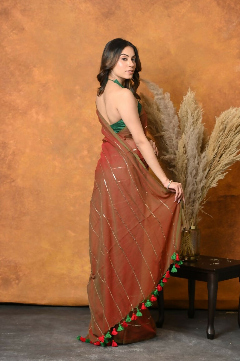 Very Much Indian Designer Mul Cotton Handloom Saree with Sequins - Dual Tone Red Green | Swadesiicart