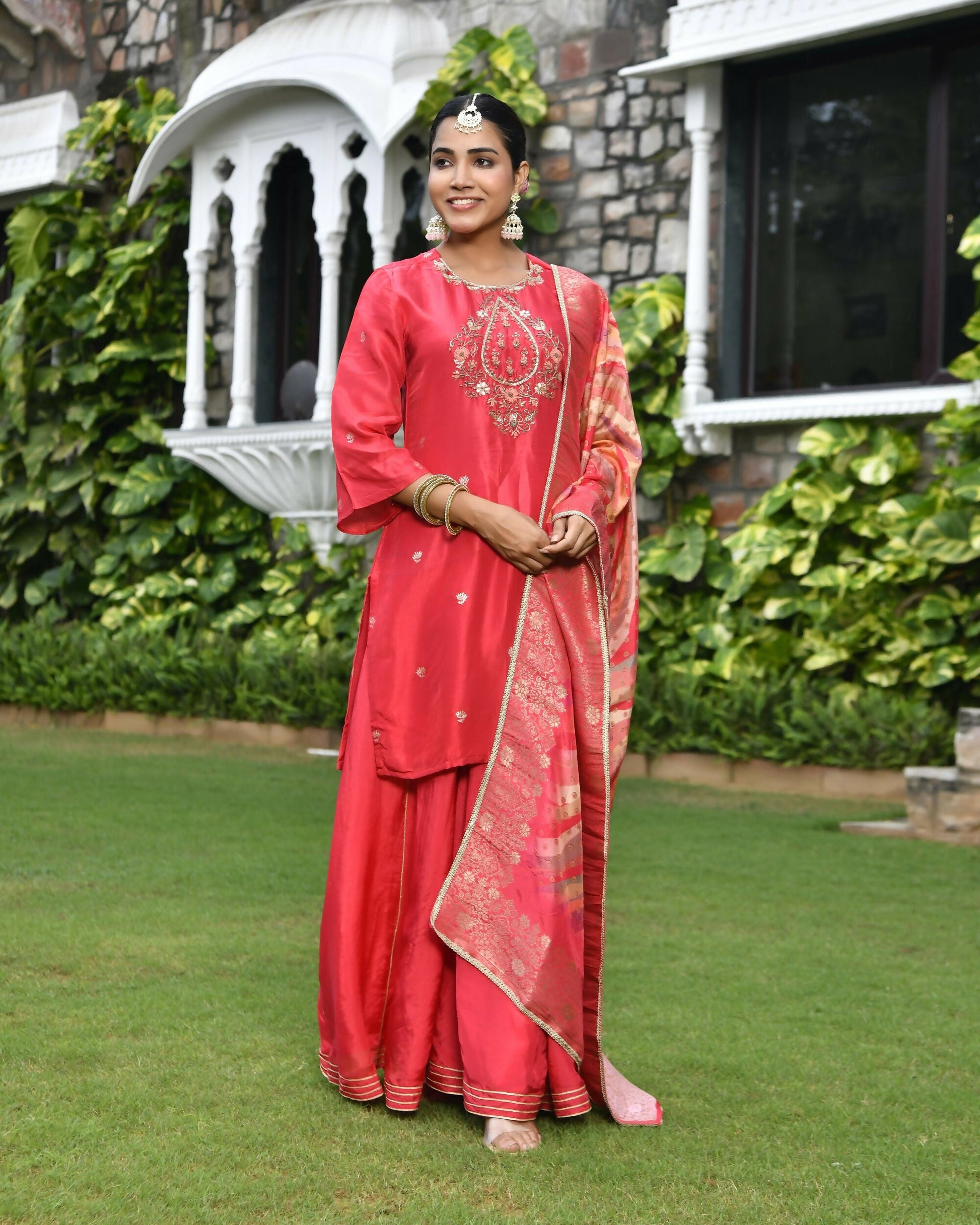 Vaasva Women's Silk Red Emboidered Solid Kurta, Sharara & Dupatta Set | Swadesiicart