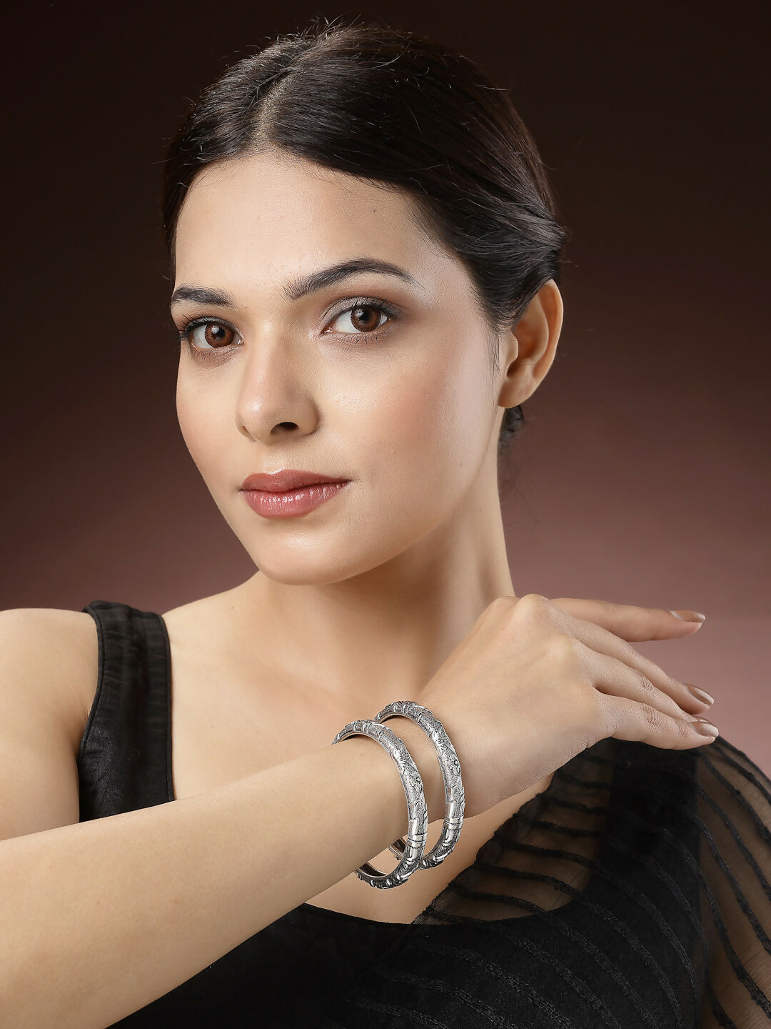 NVR Women's Set of 2 Silver-Toned German Silver Floral Oxidised Kada Bangle - Swadesiicart