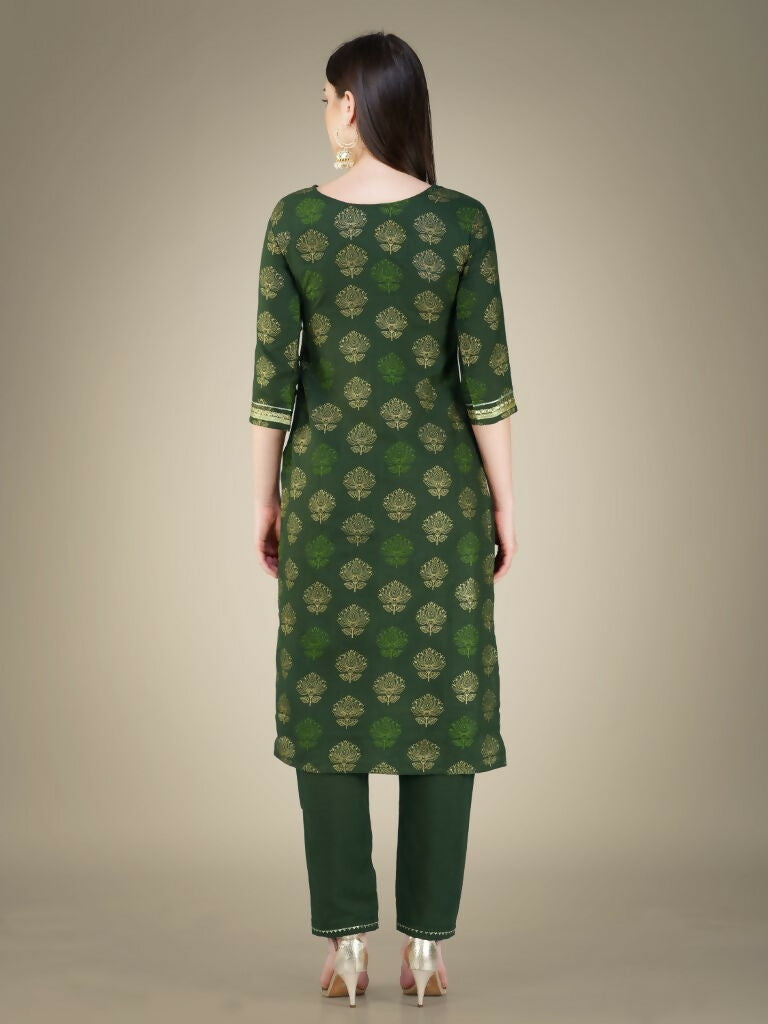 Jyoti Fashion Women's Dark Green Cotton Magic Slub Embroidery & Sequence work Kurta with Trouser & Dupatta | Swadesiicart