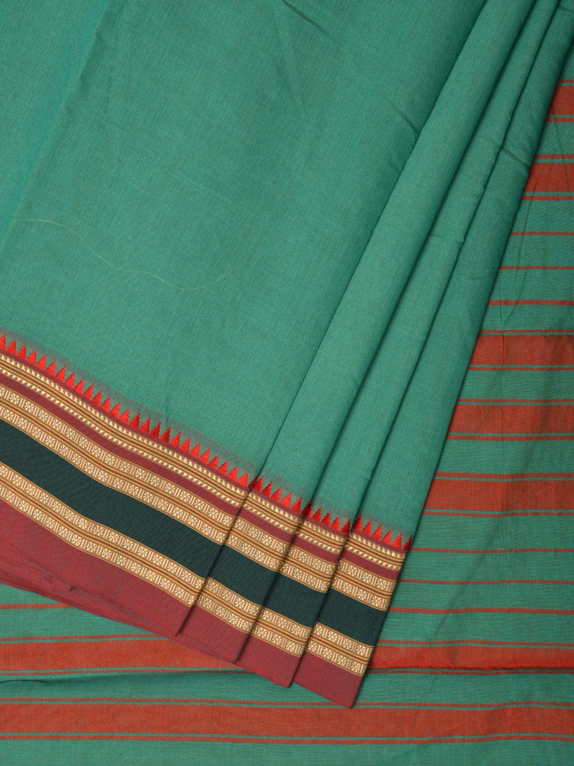 Light Green Bamboo Cotton Plain Saree with Strips Pallu Design No Blouse - Global Threads | Swadesiicart