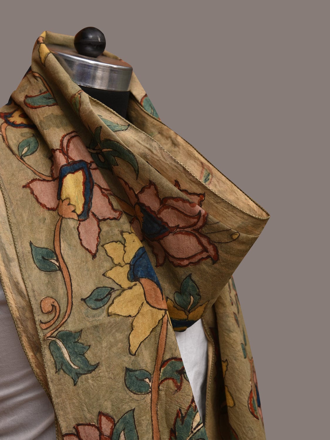 Light Green Kalamkari Hand Painted Sico Stole with Floral Design - Global Threads | Swadesiicart