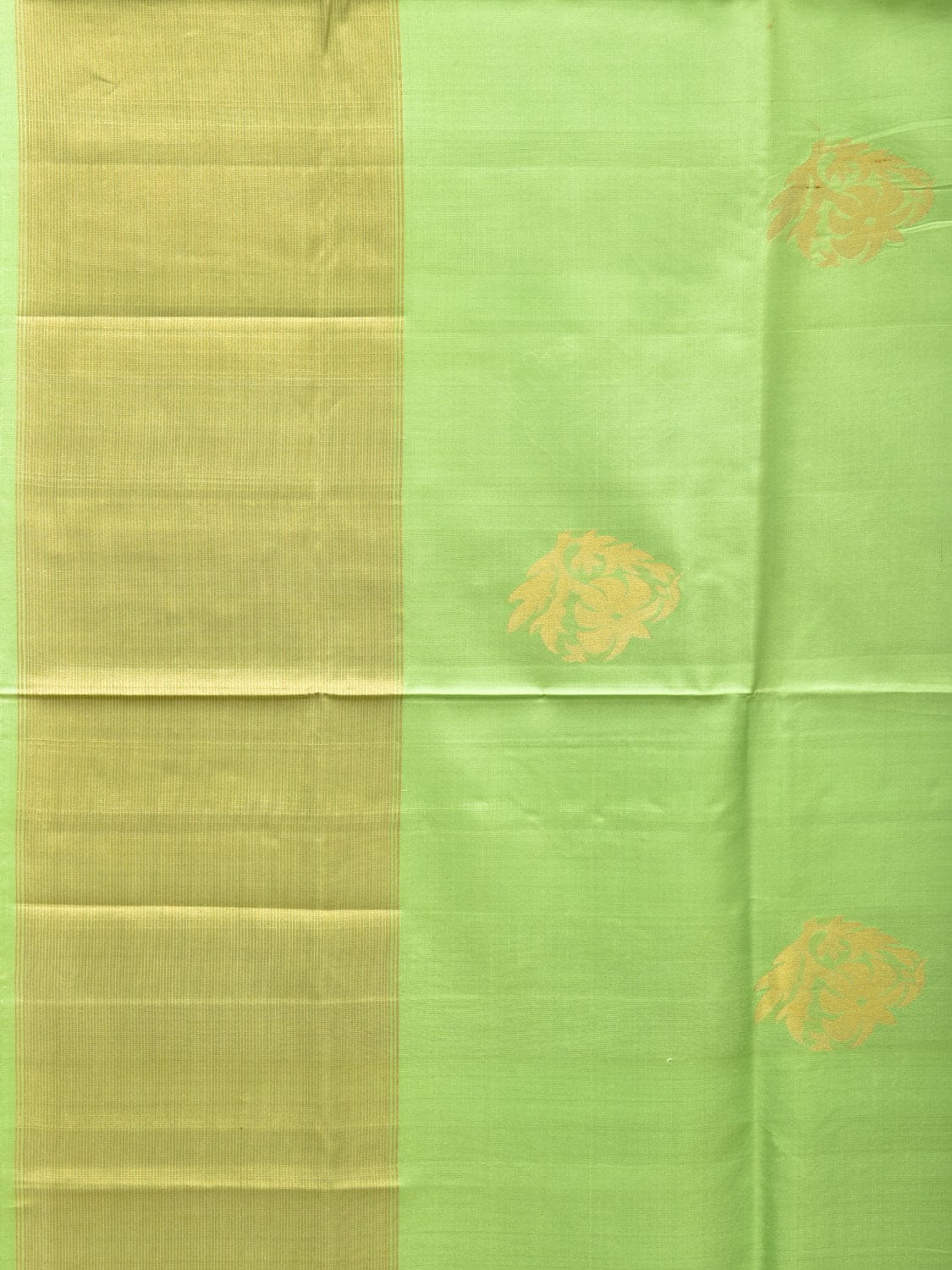 Light Green Uppada Silk Handloom Saree with Nilamabri Buta Design - Global Threads | Swadesiicart