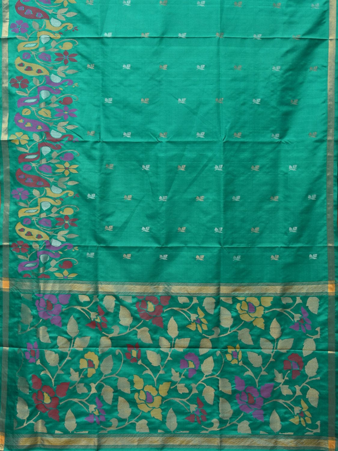 Light Green Uppada Silk Handloom Saree with Peacocks Border and Floral Pallu Design - Global Threads | Swadesiicart