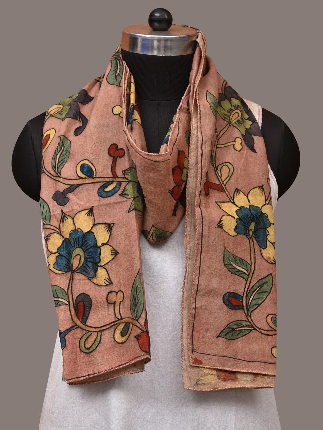 Light Peach Kalamkari Hand Painted Sico Stole with Floral Design - Global Threads | Swadesiicart