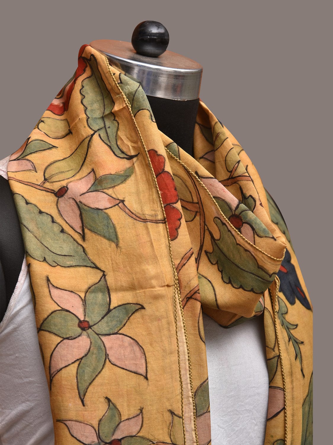 Light Yellow Kalamkari Hand Painted Sico Stole with Floral and Peacocks Design - Global Threads | Swadesiicart