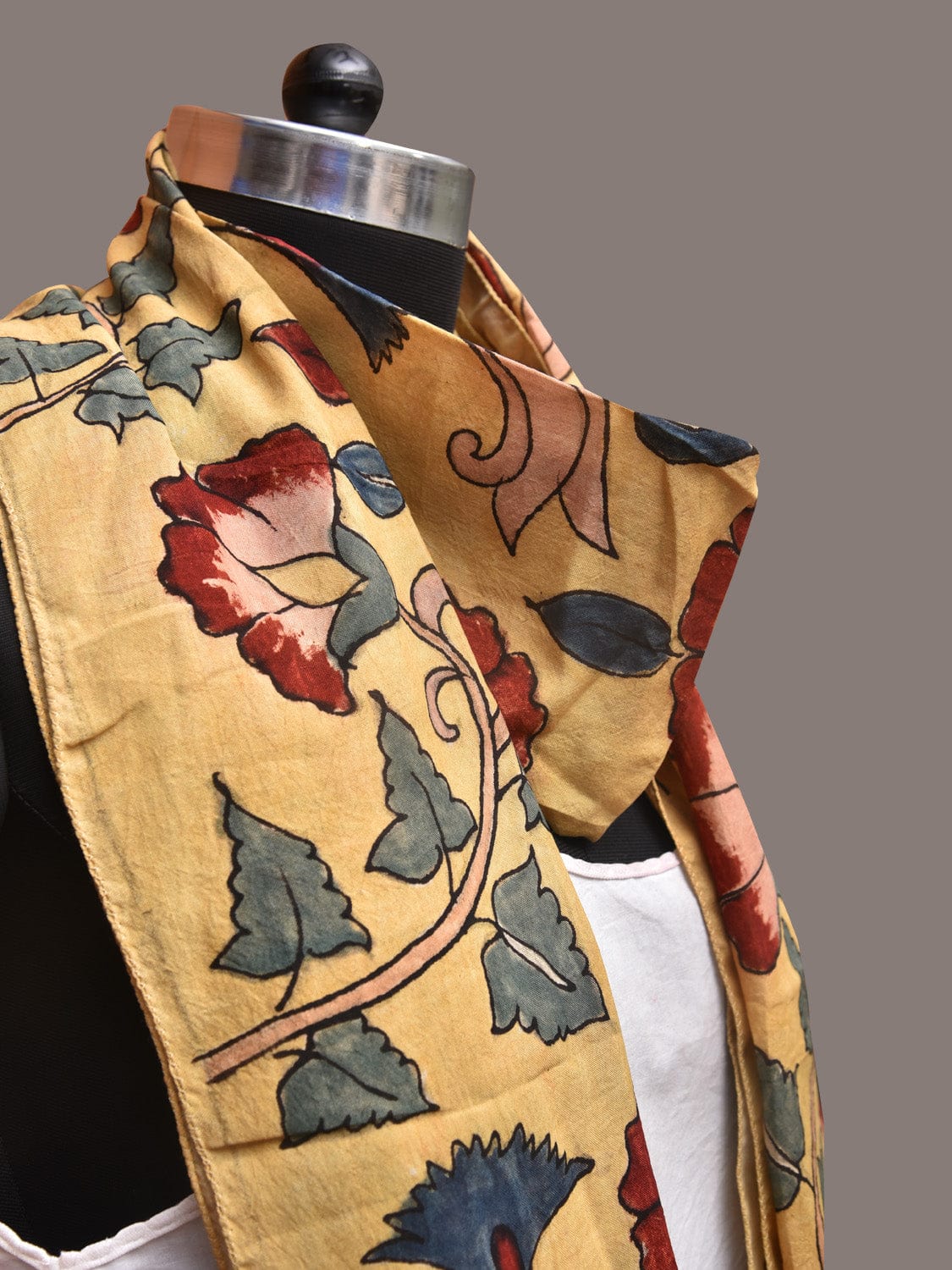 Light Yellow Kalamkari Hand Painted Sico Stole with Floral Design - Global Threads | Swadesiicart
