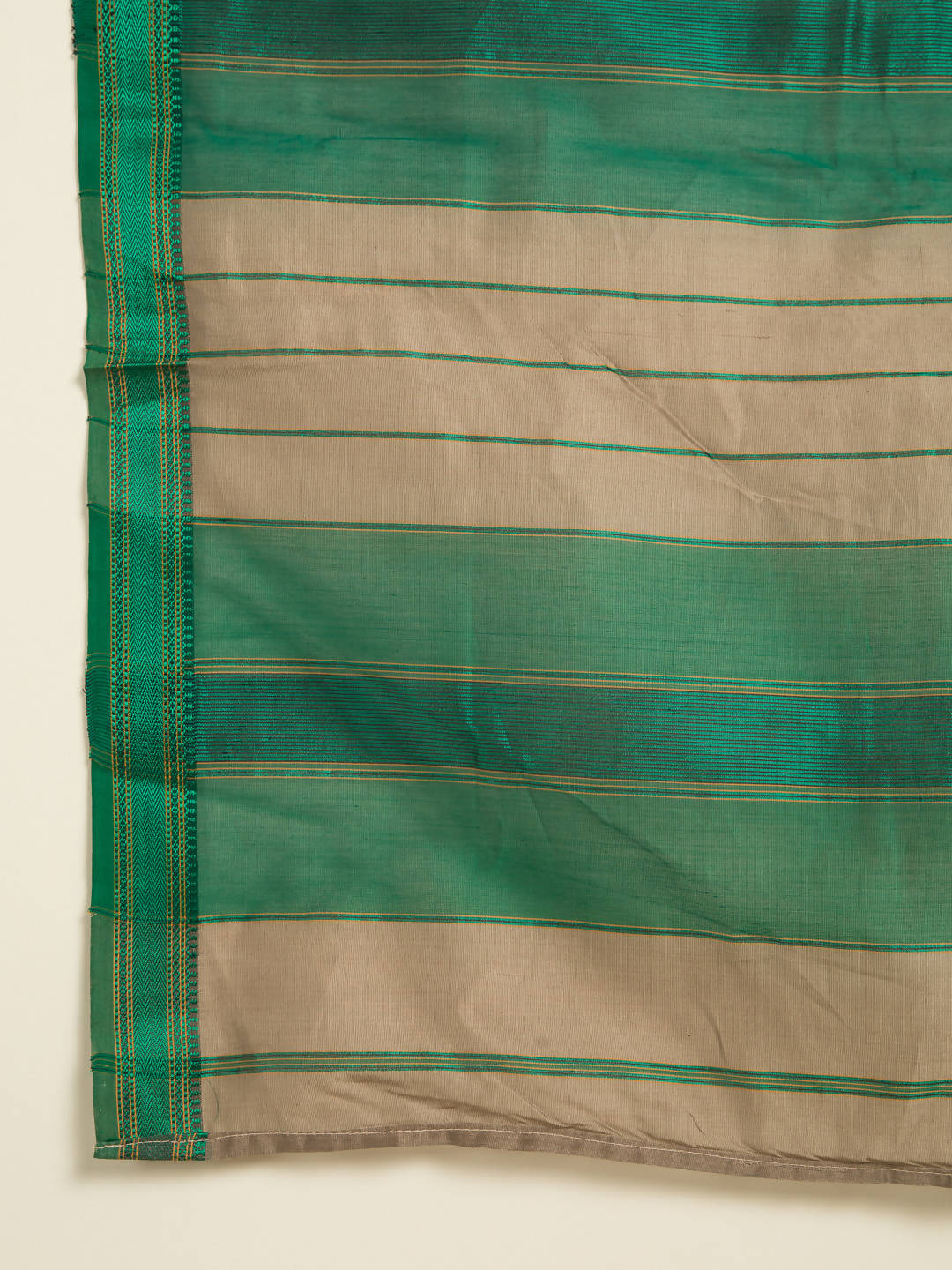Suta Brown Green Zari Silk Cotton Maheshwari Saree | Swadesiicart