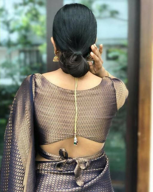 DEIANA'S Beautiful Designer Golden zari Soft Lichi Silk Saree - Navy Blue - Swadesiicart